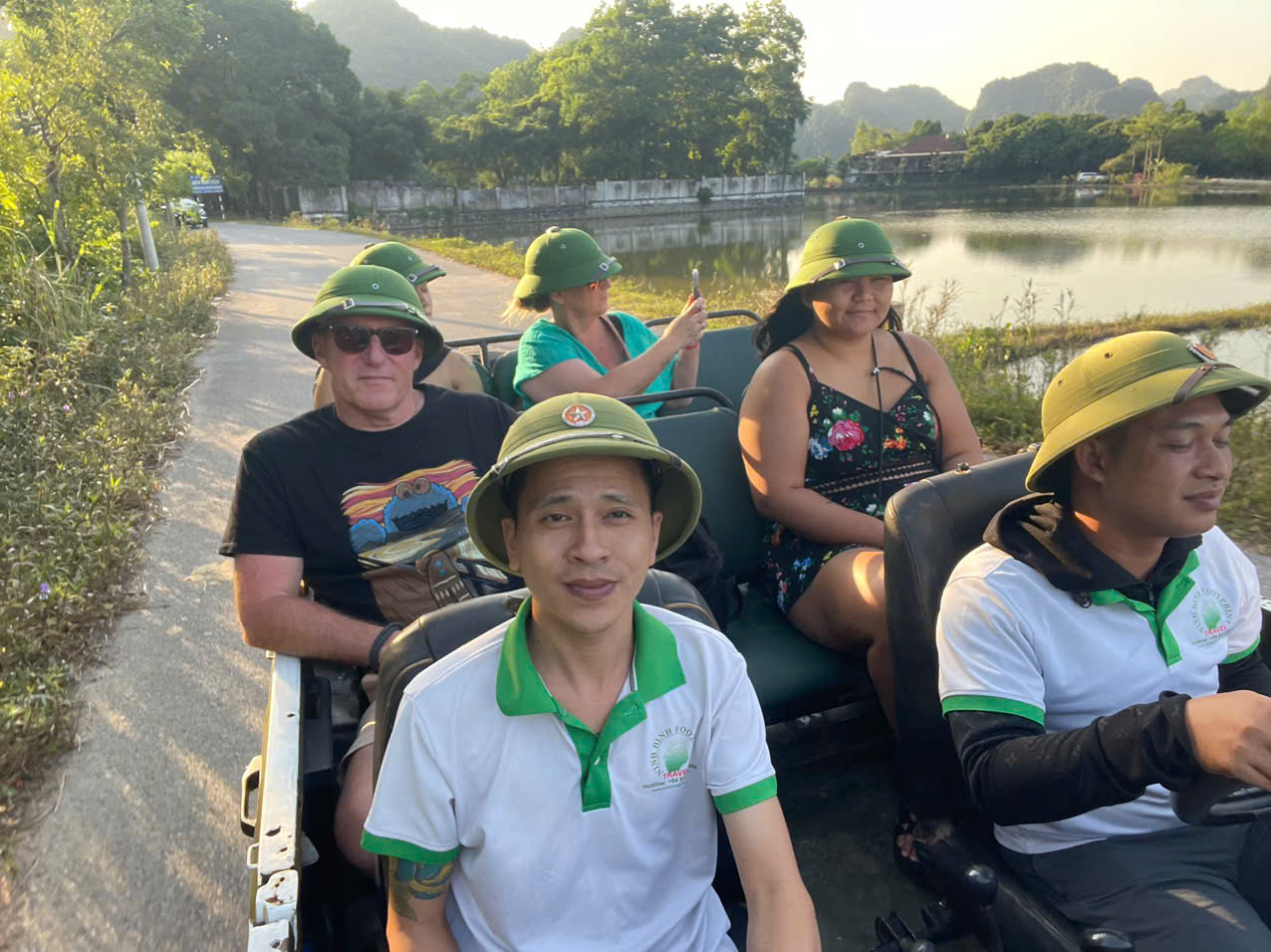 Sunset Jeep Tour And Visit Hoa Lu Ancient Town At Night 1